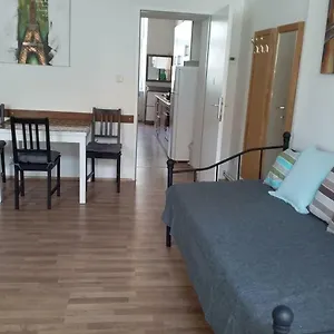 Apartment Alser