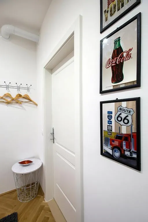 The Barts Apartments - Self Check-In Austria