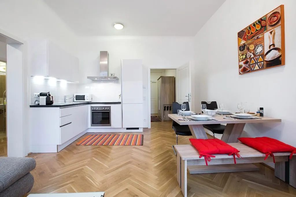 The Barts Apartments - Self Check-In Austria